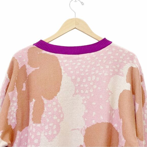 NWT FATE The Label Remi Abstract Floral Sweater Blush Tan Purple Size Medium NEW - Picture 6 of 13